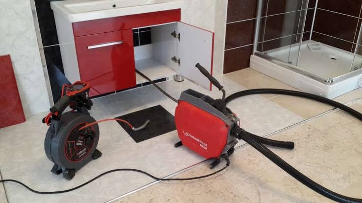 Robot cihazla kırmadan tıkanıklık açma işlemi