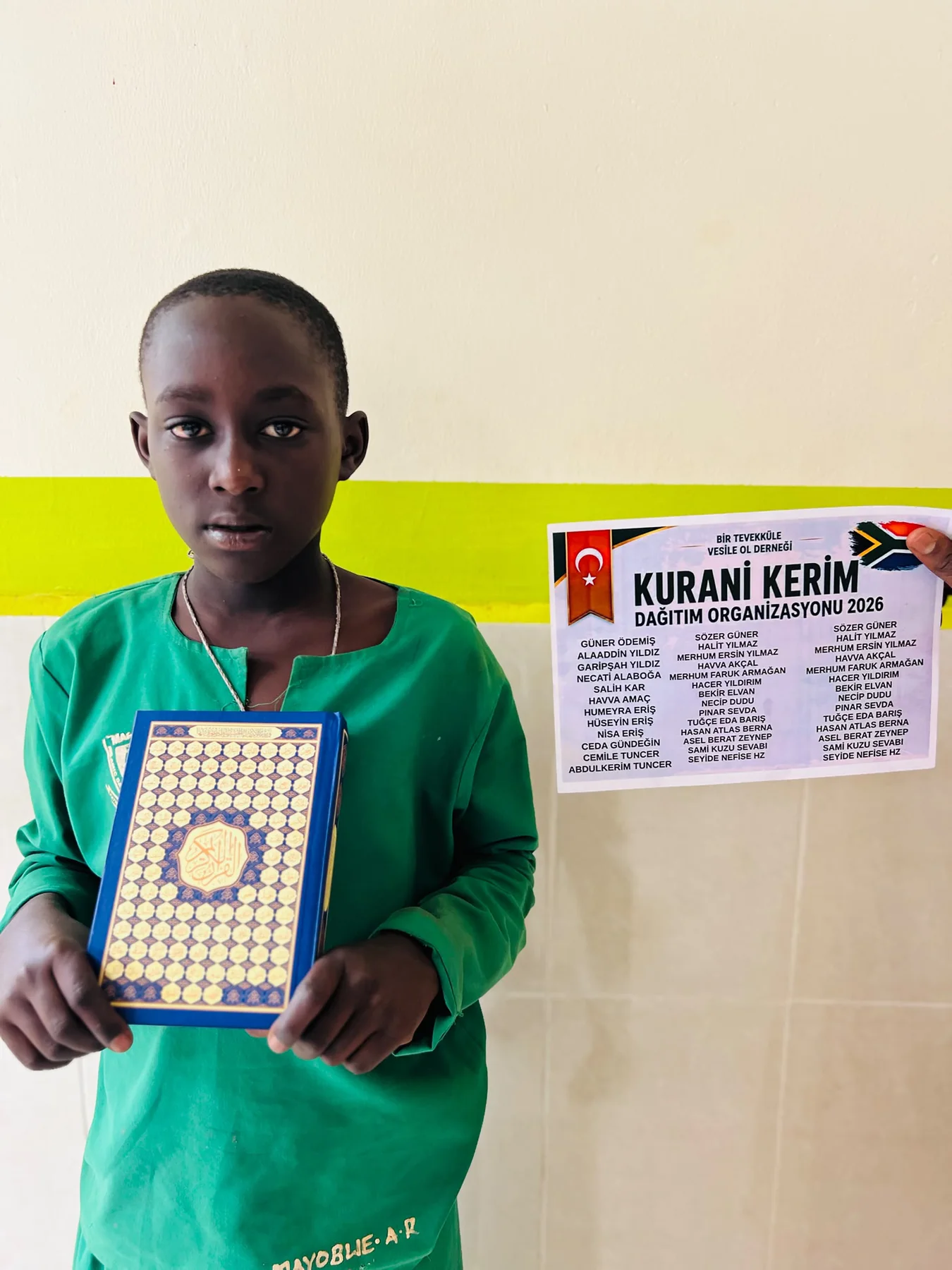 Afrika Kur’an-ı Kerim dağıtımı
